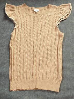 Hem & Thread Taupe Cable Knit Crewneck Sweater